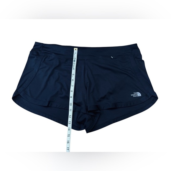The North Face, Women’s FlashDry Running Shorts, Size XL, Black 🏃♀️➡️ - Picture 10 of 12